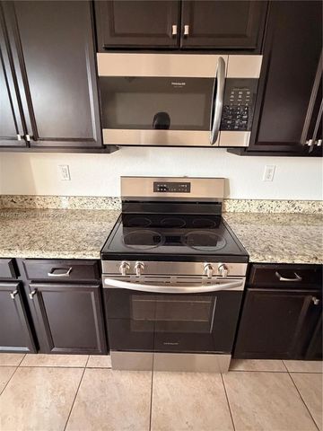 11851 SW 248th Ter, Homestead, FL 33032