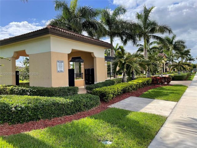 11851 SW 248th Ter, Homestead, FL 33032