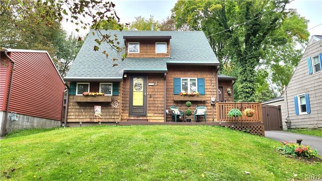 225 McClennan Drive, Manlius, NY 13066
