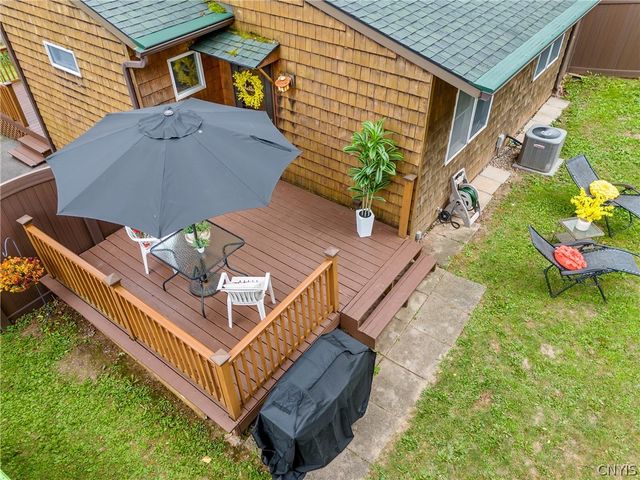 225 McClennan Drive, Manlius, NY 13066
