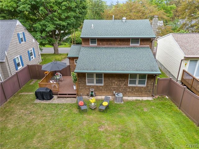 225 McClennan Drive, Manlius, NY 13066