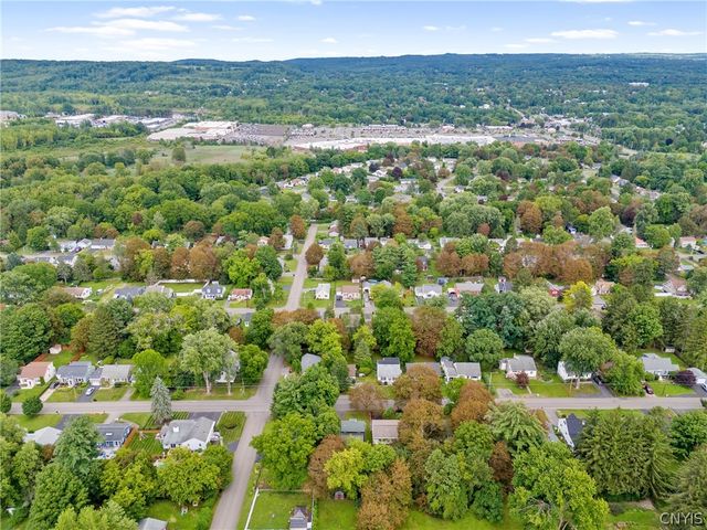 225 McClennan Drive, Manlius, NY 13066