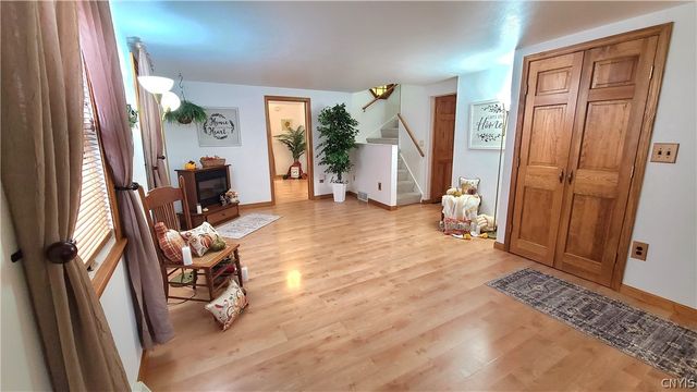 225 McClennan Drive, Manlius, NY 13066