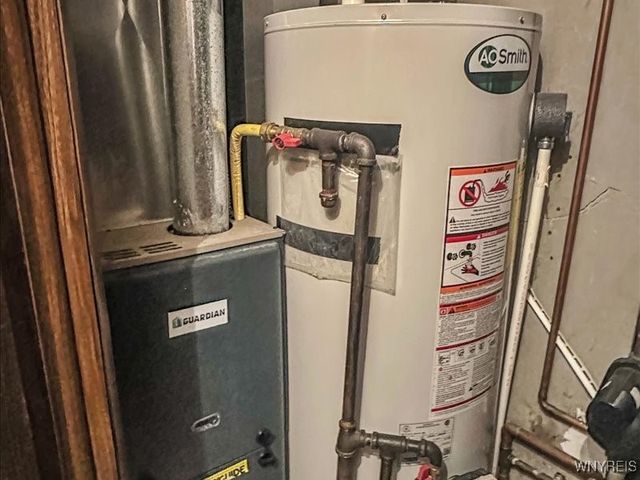 29 Pine Tree Village Road, Ellicottville, NY 14731