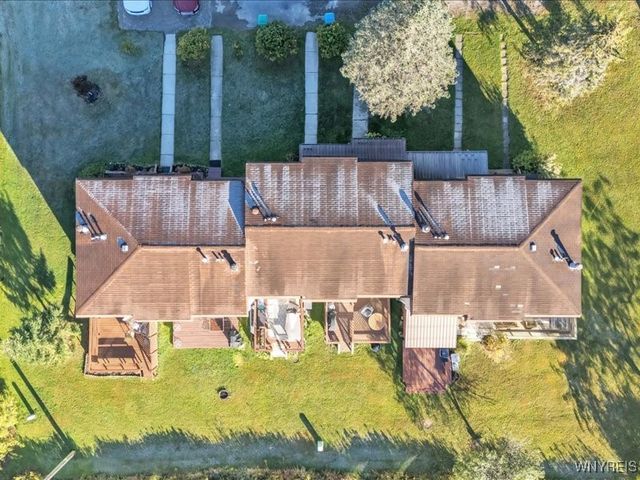 29 Pine Tree Village Road, Ellicottville, NY 14731