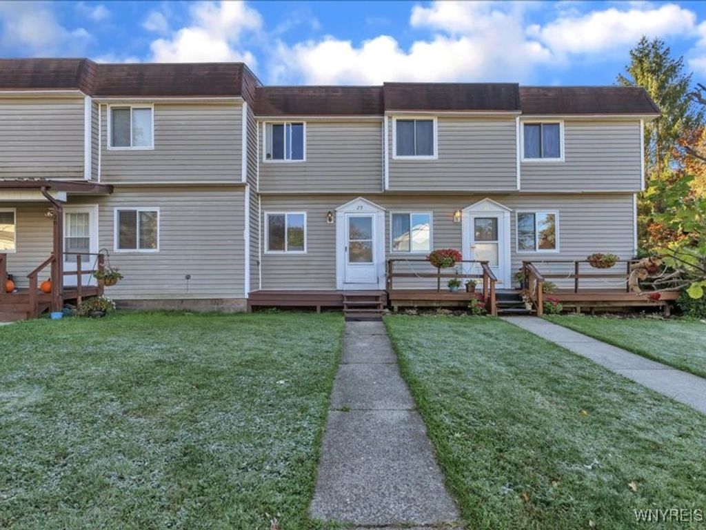 29 Pine Tree Village Road, Ellicottville, NY 14731