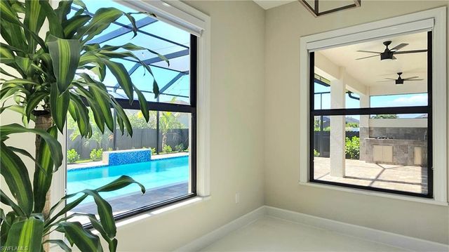 626 NW 36 PL, Cape Coral, FL 33993