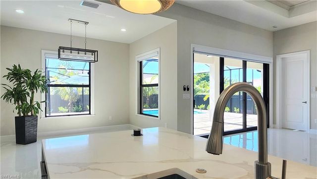 626 NW 36 PL, Cape Coral, FL 33993