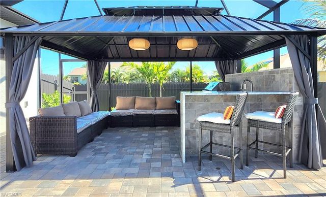 626 NW 36 PL, Cape Coral, FL 33993