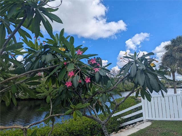 1167 EXETER CIRCLE, Englewood, FL 34224
