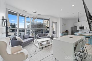 333 W Trade Street 2103, Charlotte, NC 28202