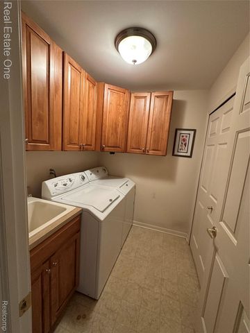 52210 S Gabriella Lane 39, Macomb Township, MI 48042