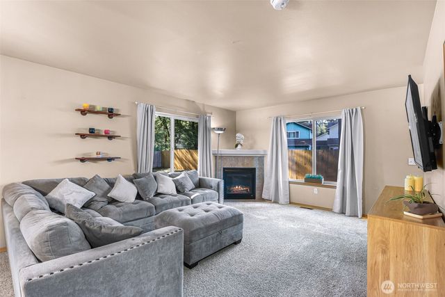 18010 31st Avenue NE, Arlington, WA 98223