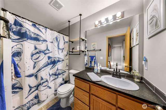 18010 31st Avenue NE, Arlington, WA 98223