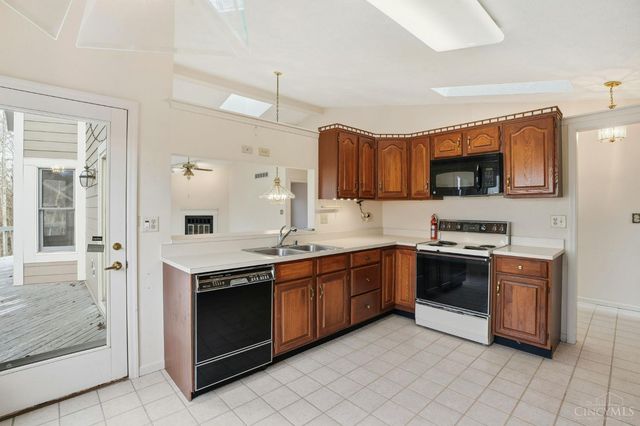 11736 Gable Glen Lane, Symmes Twp, OH 45249