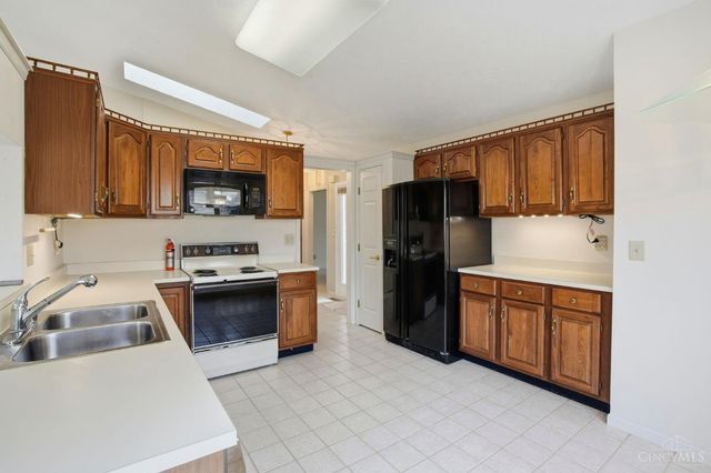 11736 Gable Glen Lane, Symmes Twp, OH 45249