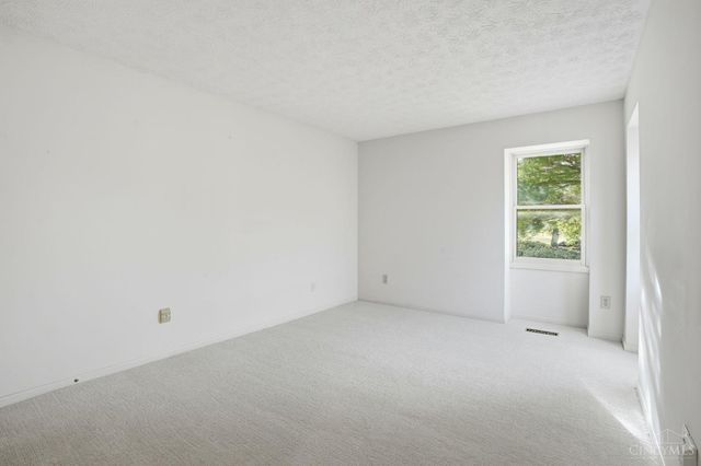 11736 Gable Glen Lane, Symmes Twp, OH 45249