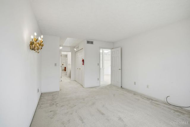 11736 Gable Glen Lane, Symmes Twp, OH 45249