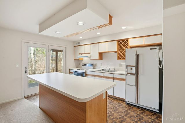 11736 Gable Glen Lane, Symmes Twp, OH 45249