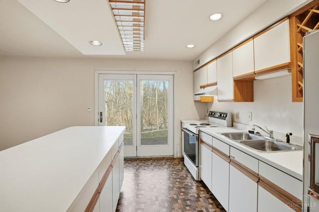 11736 Gable Glen Lane, Symmes Twp, OH 45249