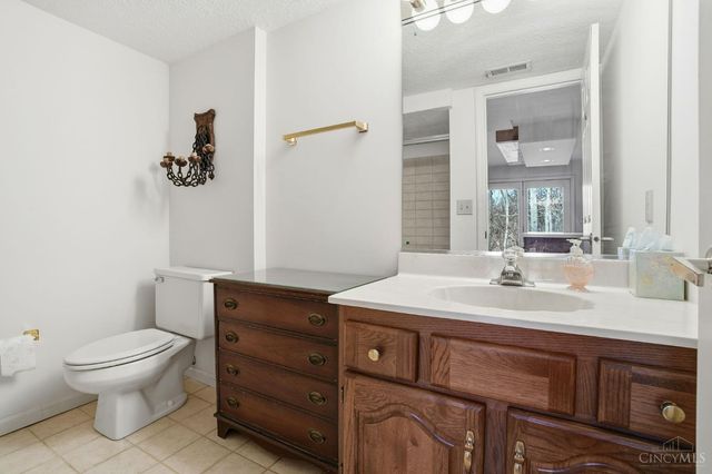 11736 Gable Glen Lane, Symmes Twp, OH 45249