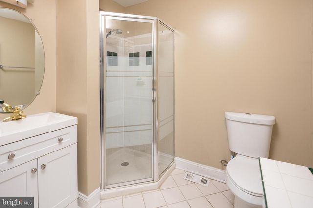 6 CHAMARAL CT, Cockeysville, MD 21030