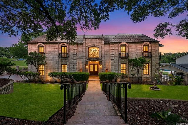 4015 FAWNRIDGE DR, San Antonio, TX 78229