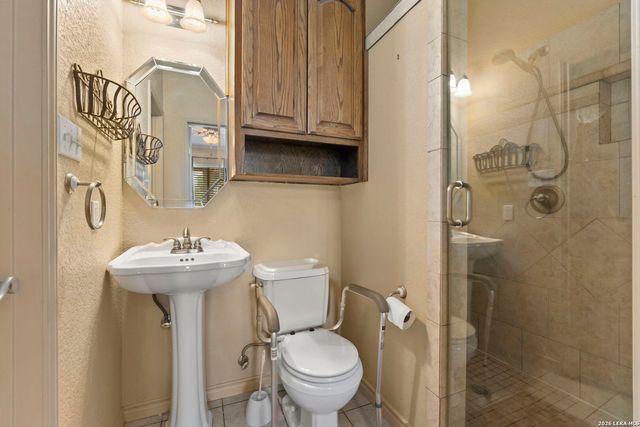 4015 FAWNRIDGE DR, San Antonio, TX 78229