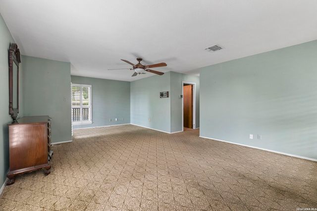 4015 FAWNRIDGE DR, San Antonio, TX 78229