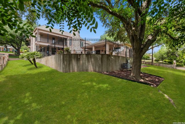 4015 FAWNRIDGE DR, San Antonio, TX 78229