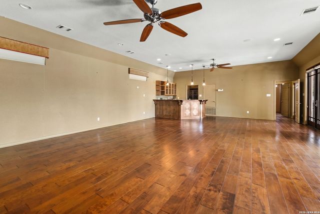 4015 FAWNRIDGE DR, San Antonio, TX 78229