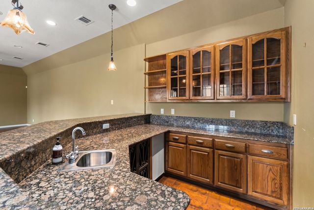 4015 FAWNRIDGE DR, San Antonio, TX 78229