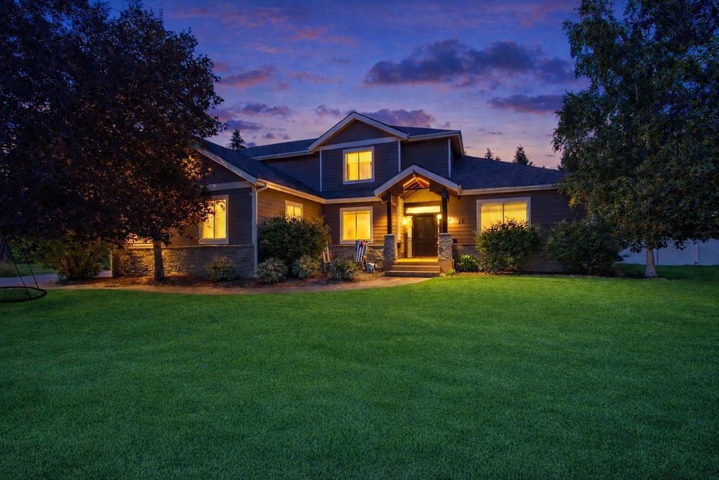 25 Glacier Circle, Kalispell, MT 59901