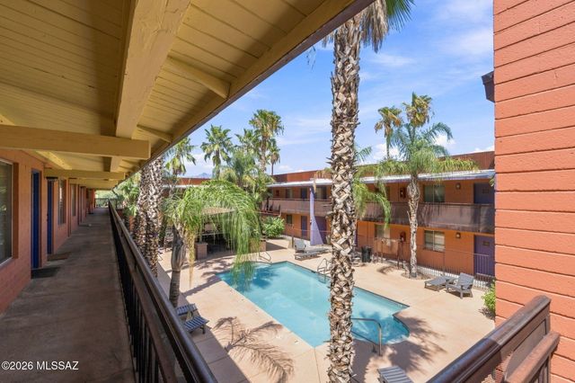 55 N Cherry Ave Unit 209, Tucson, AZ 85719