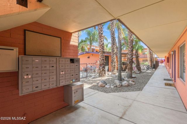 55 N Cherry Ave Unit 209, Tucson, AZ 85719