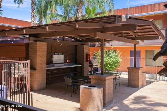 55 N Cherry Ave Unit 209, Tucson, AZ 85719