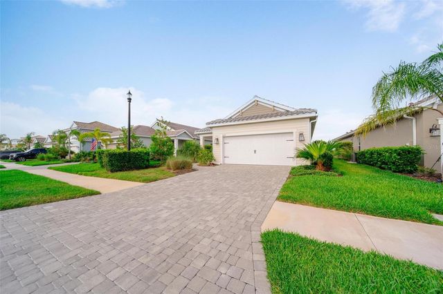 2625 STAR APPLE WAY, Sarasota, FL 34240