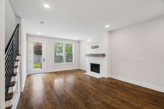 6316 Edsel Dr, Nashville, TN 37209