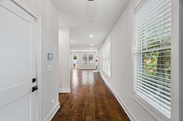 6316 Edsel Dr, Nashville, TN 37209