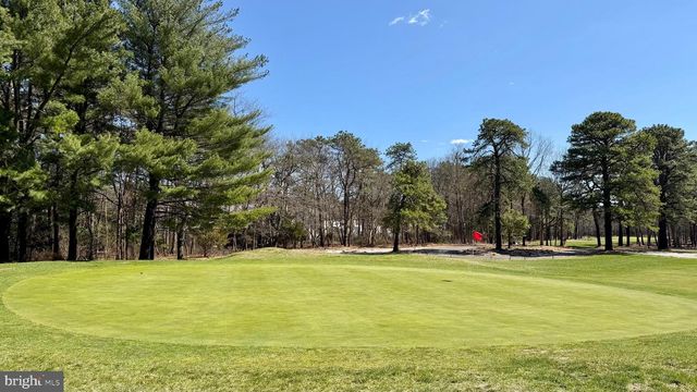 25 DORCHESTER CIR, Marlton, NJ 08053