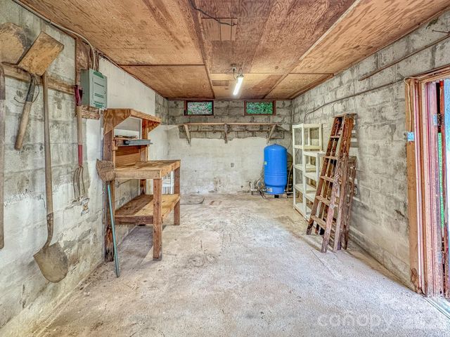 82 Trout Haven Lane, Balsam Grove, NC 28708