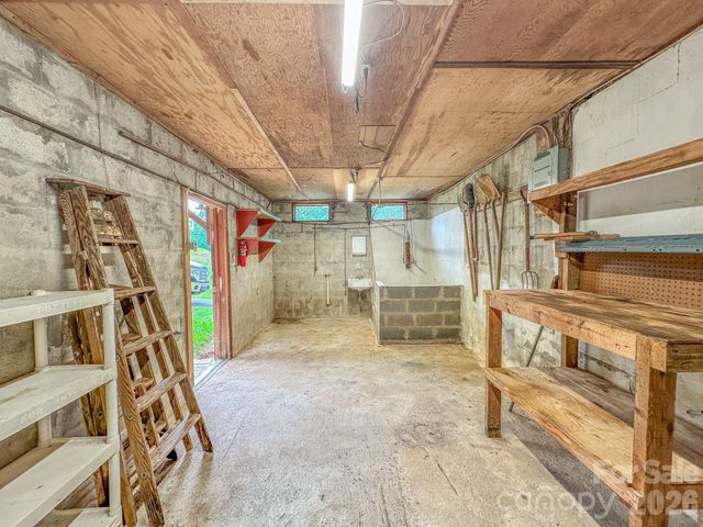 82 Trout Haven Lane, Balsam Grove, NC 28708