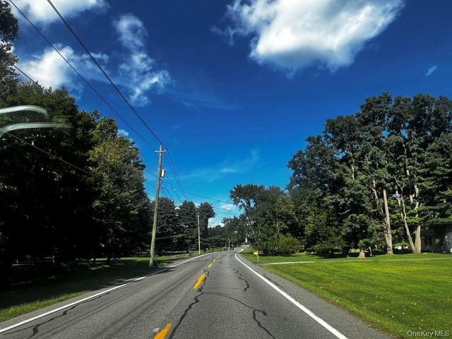 907 Scotchtown Collabar Road, Middletown, NY 10941