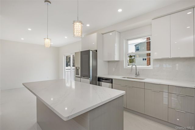 1078 Woodfield Road, Rockville Centre, NY 11570