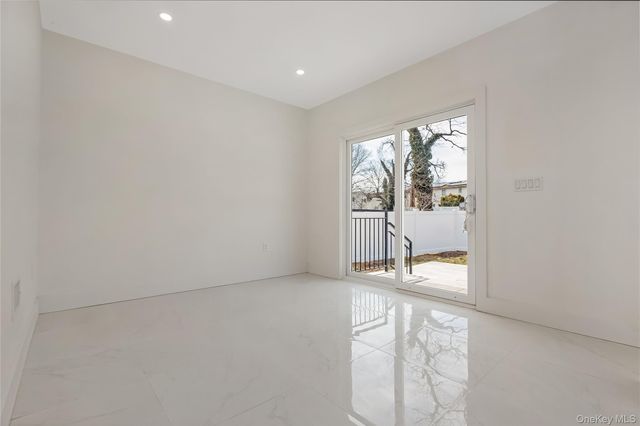 1078 Woodfield Road, Rockville Centre, NY 11570