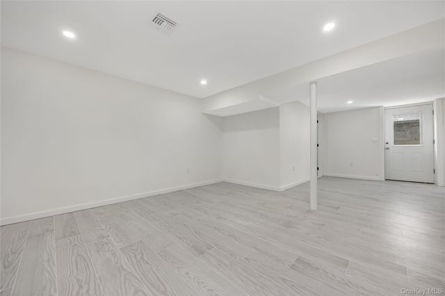 1078 Woodfield Road, Rockville Centre, NY 11570