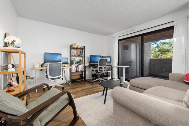 8492 New Salem 59, San Diego, CA 92126