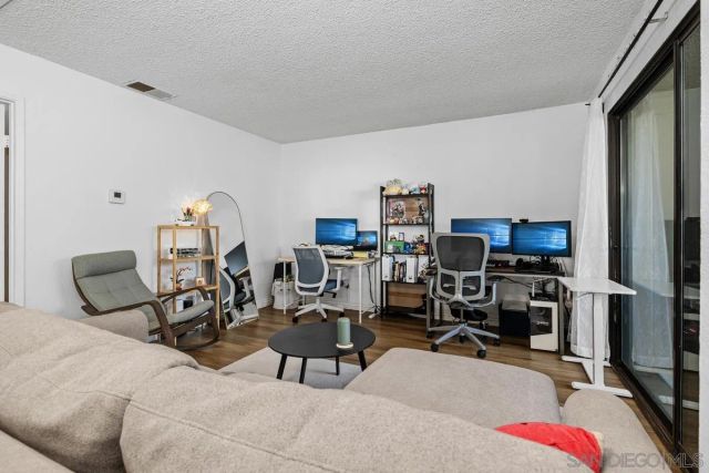 8492 New Salem 59, San Diego, CA 92126