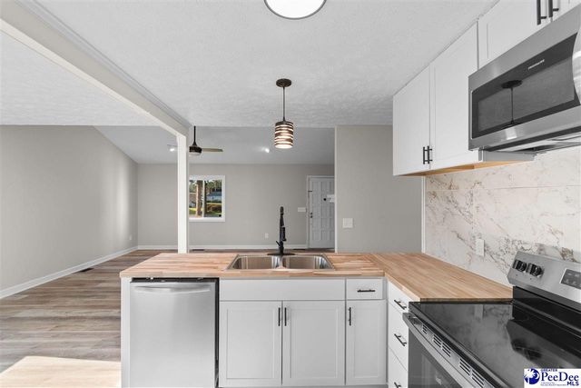 2204 Greenway Loop, Hamer, SC 29547