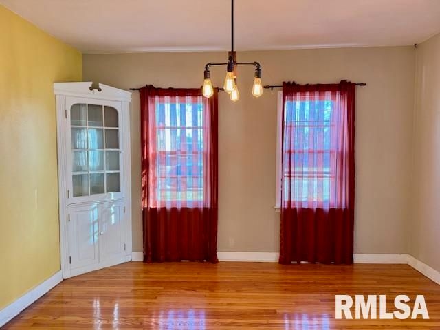 2918 PERSHING Boulevard, Clinton, IA 52732